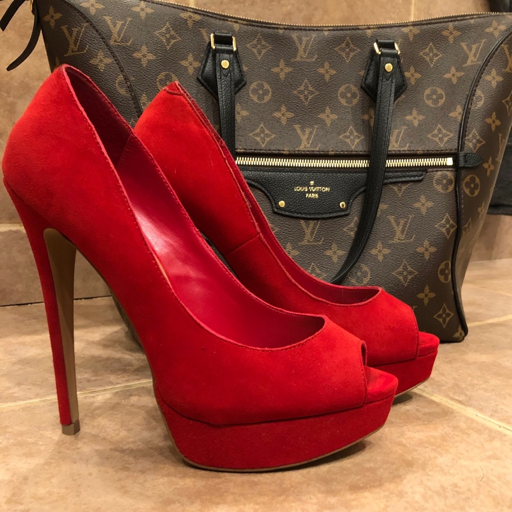 Steve madden red Alliance platform high heel